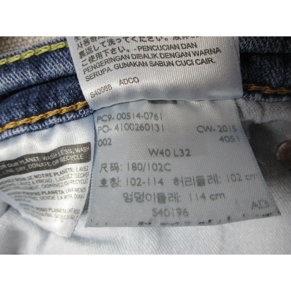 Levi Strauss Co Blue Faded Relaxed Vintage Five Pocket Jeans Men‎ Size W40 L32 - Picture 11 of 12